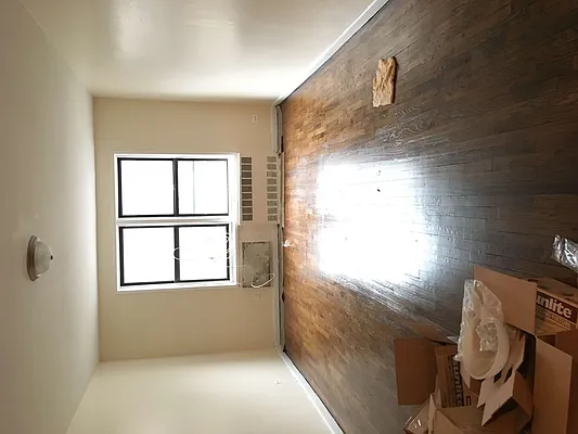 Rented by Lang Realty LLC | media 8