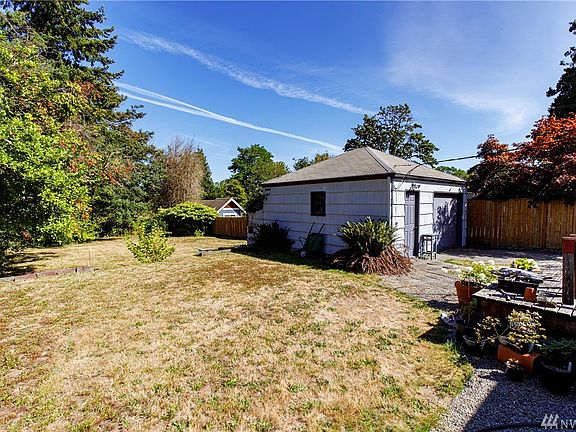 4th image of 12244 16th Ave S