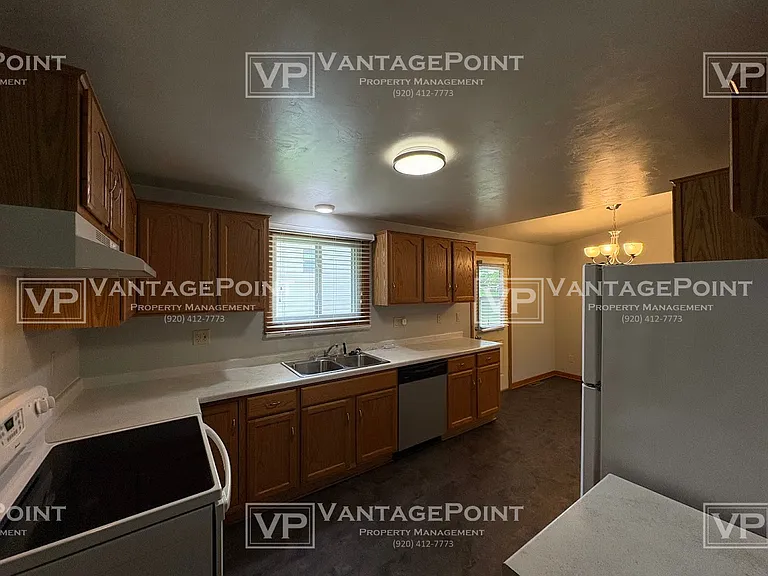 1130 Shepherds Path — Photo 11