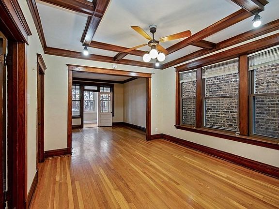 4th image of 2526 W Eastwood Ave Unit 2