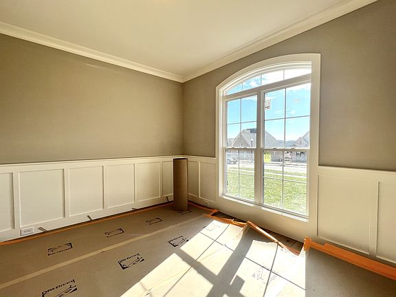 3rd image of 603 Ambers Way #17