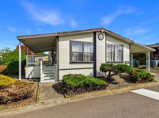 180 Empire Dr, Fortuna, CA 95540