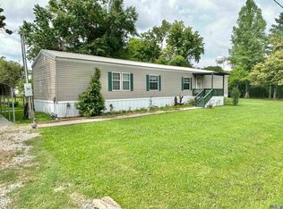 8515 Perkins St, Livonia, LA 70755