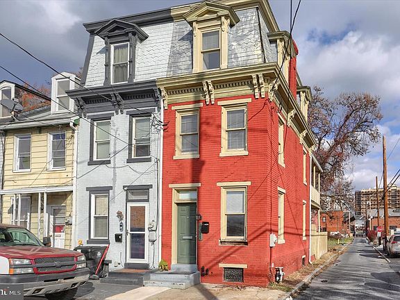 2nd image of 1315 James St