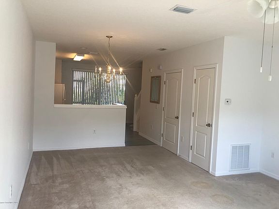 2nd image of 1322 Hampton Park Ln #1322