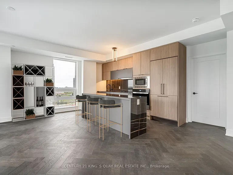 8888 Yonge St #1104 — Photo 17