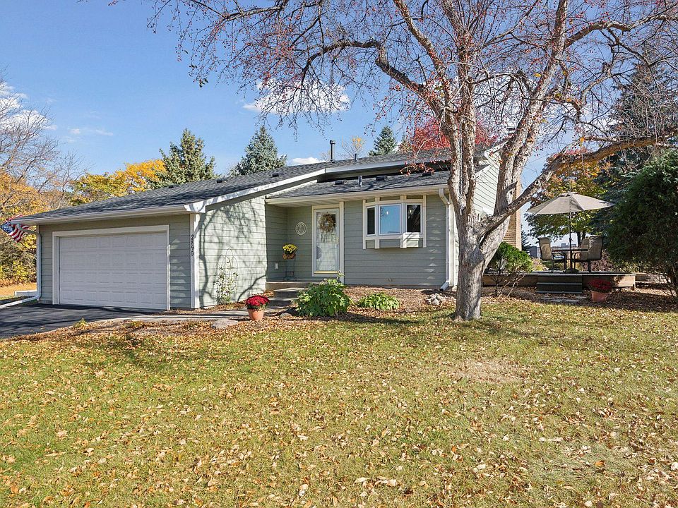 1st image of 2890 Weston Ln N