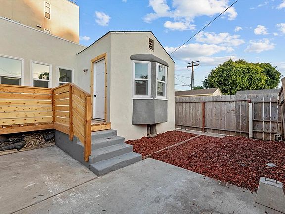 3rd image of 249-51 Garrett Ave