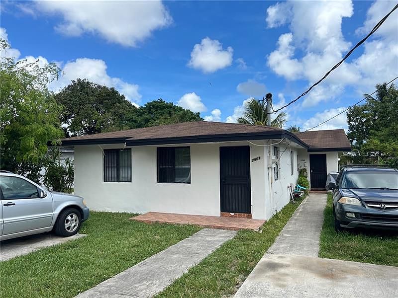 1st image of 7961 NW 1st Pl #1