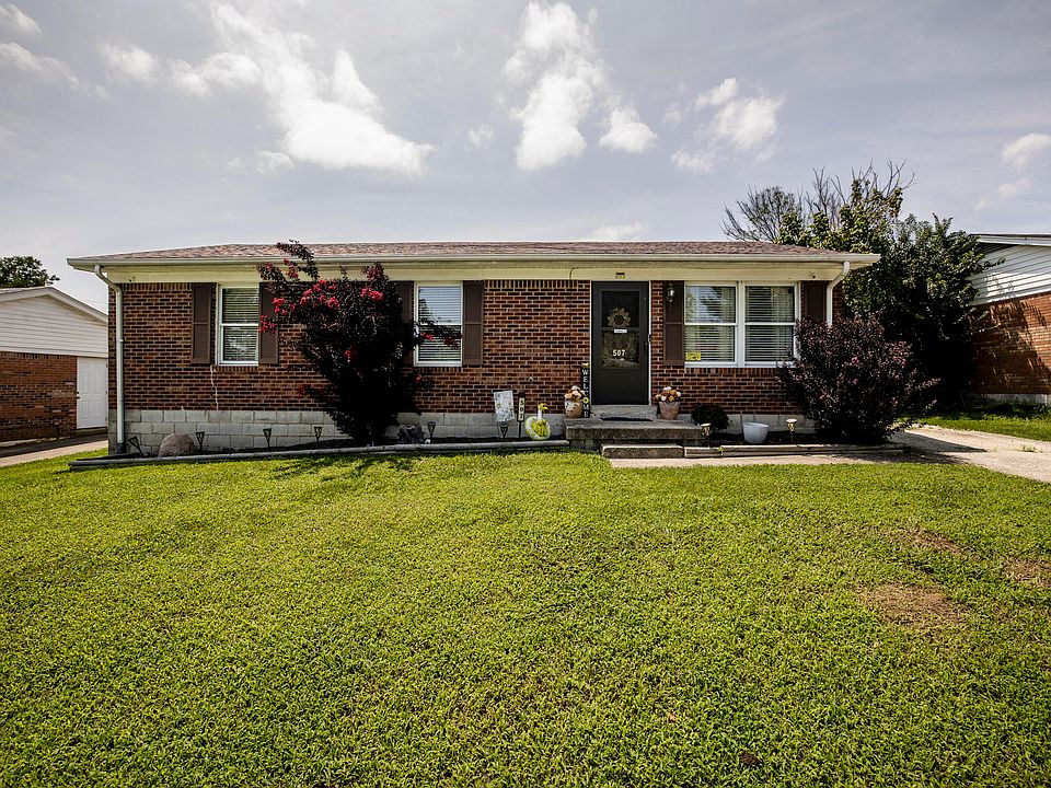 1st image of 507 Foxwood Dr