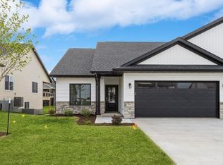 777 Brook Ridge Ave, Northliberty, IA 52317