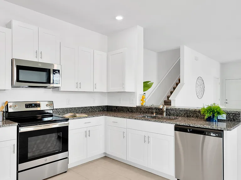 6032 Shiner St — Photo 54