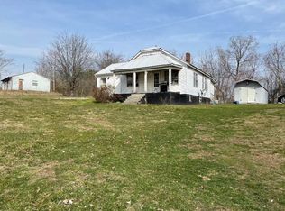 750 Dixie Bend Rd, Burnside, KY 42519