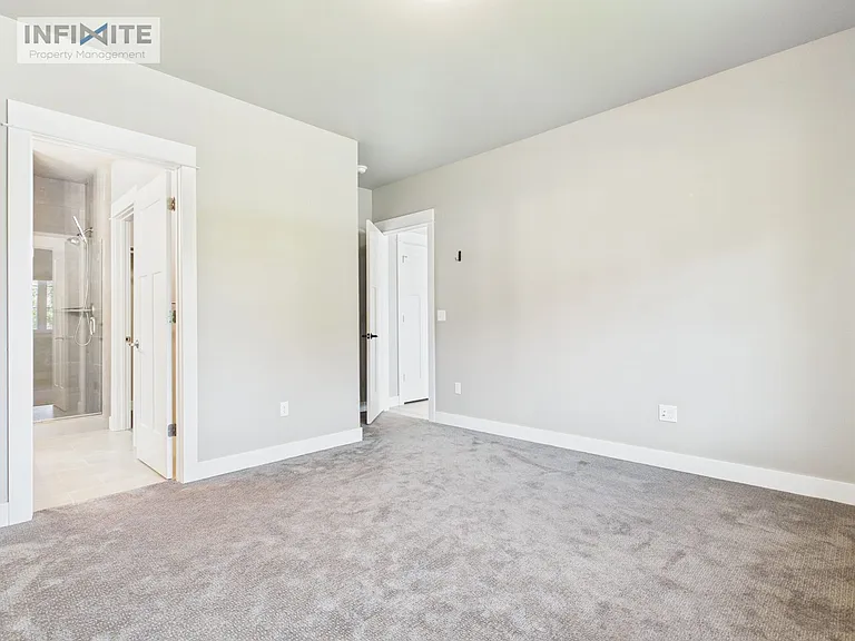 3083 Lori Ln — Photo 10
