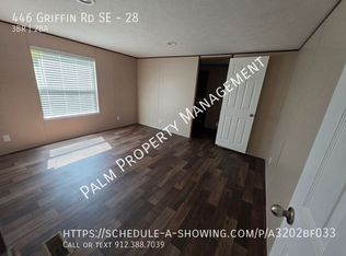 446 SE Griffin Rd #28, Allenhurst, GA 31301