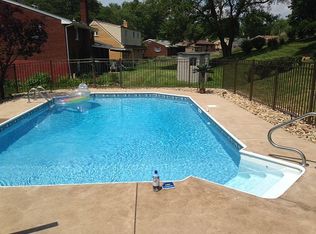 204 Amity Rd, Glenshaw, PA 15116