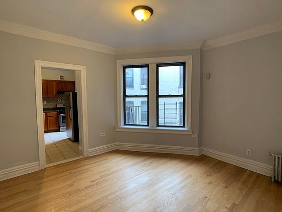 4th image of 682 Academy St APT 42