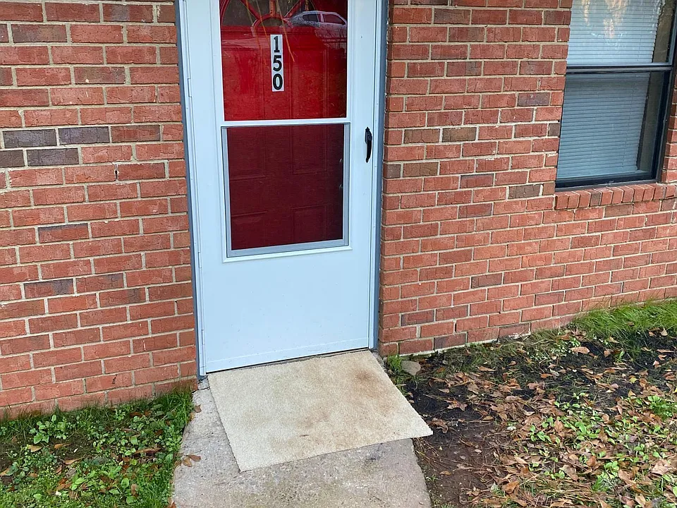 150 Alden Ct