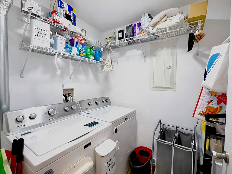 300 Cunat Blvd #2B — Photo 12