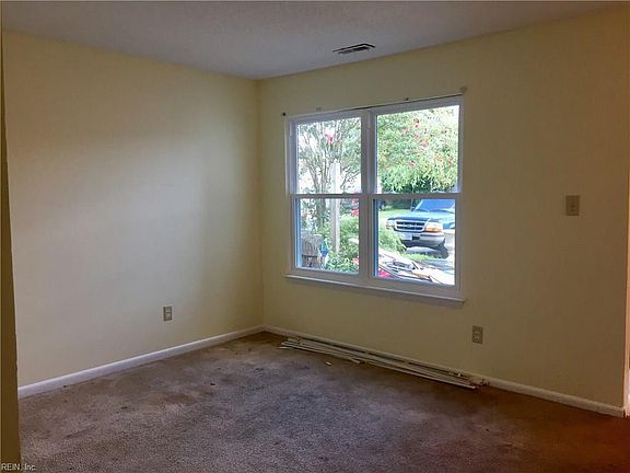 3rd image of 1019 Coastaway Dr