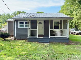 911 Henderson Ext, Athens, GA 30606