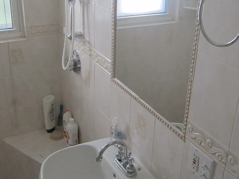 37 Spring St #37 — Photo 23