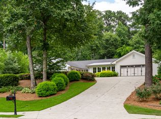 810 Fairfield Dr, Marietta, GA 30068
