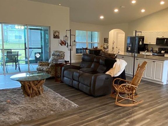 2nd image of 8680 SE 72nd Ave