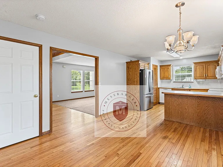 12510 S Lincoln St — Photo 11