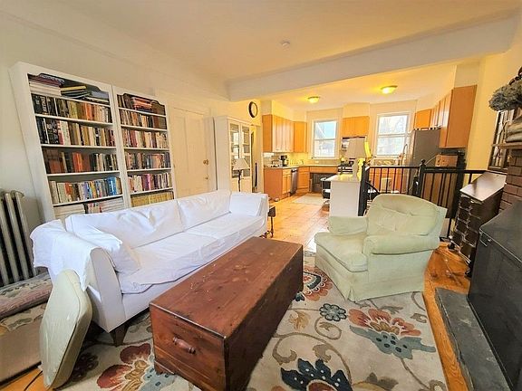 3rd image of 38 Douglass St #1