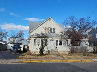 147 Seeley Ave, Keansburg, NJ 07734
