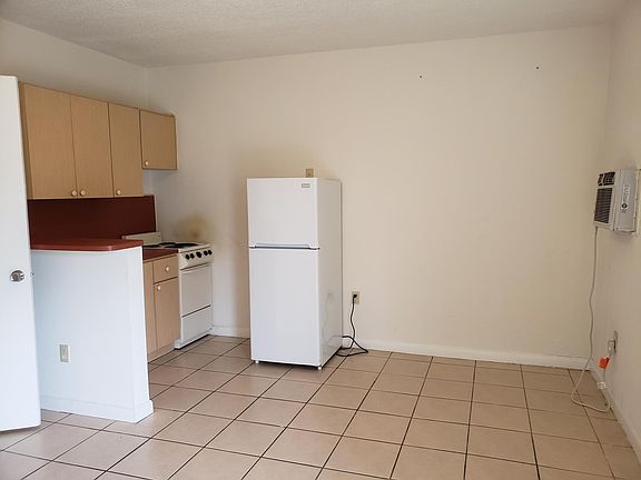 4th image of 345 NE 80th Ter APT 133