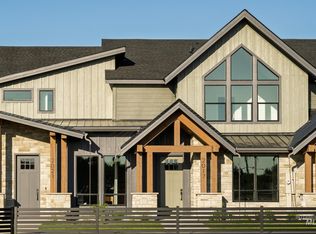 2166 W Freya Ct, Eagle, ID 83616