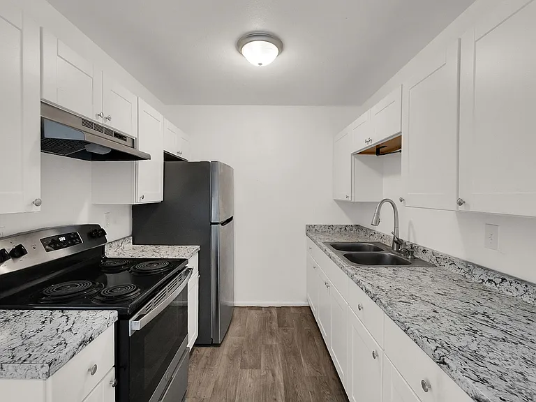 Newly Renovated Kitchen