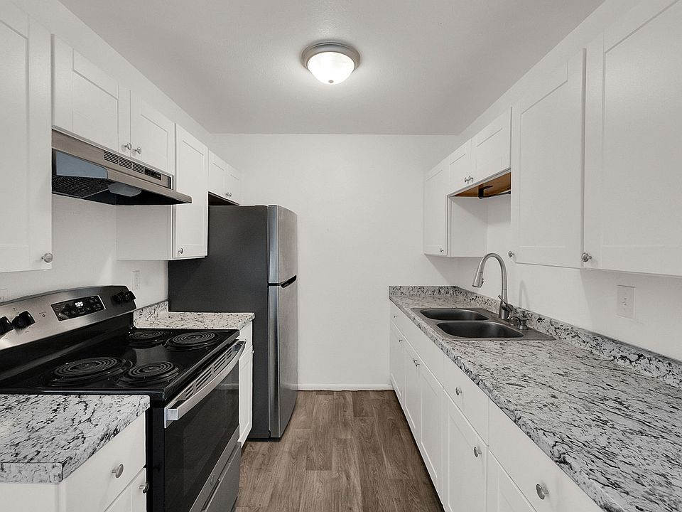 Newly Renovated Kitchen