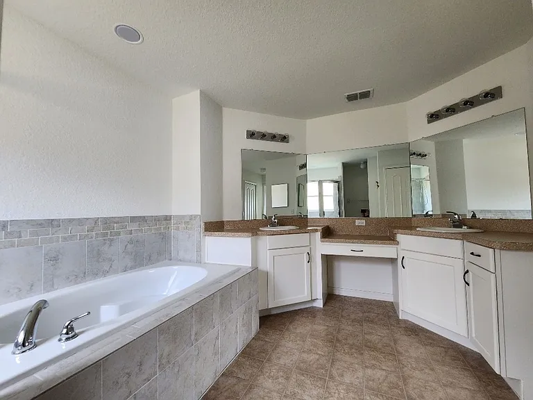 737 Buccaneer Blvd — Photo 19