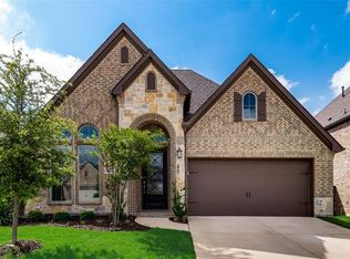 1423 Darlington Ln, Forney, TX 75126