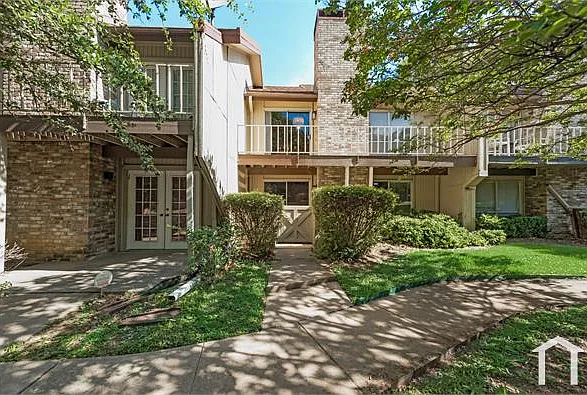 5814 Meadow Wood Ln — Photo 18