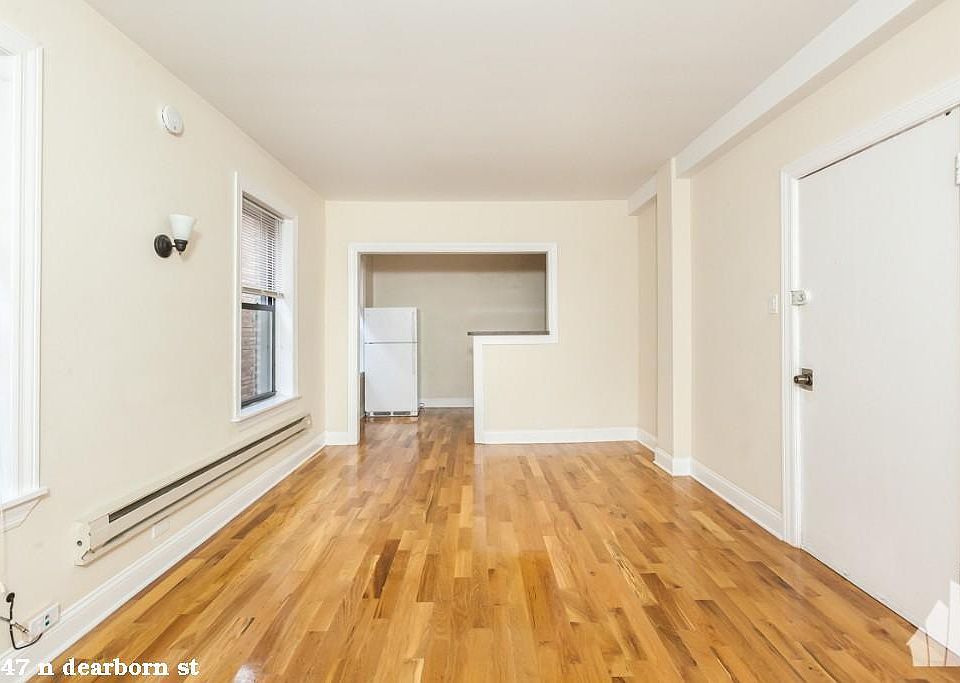 1st image of 1347 N Dearborn St #1112