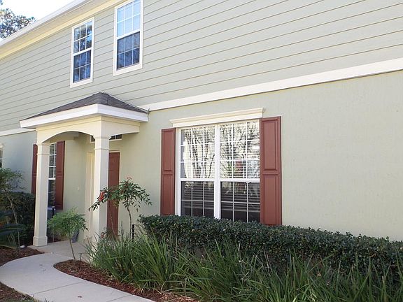 3rd image of 7033 Roundleaf Dr