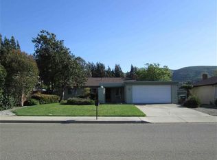 1104 E Hickory Ave, Lompoc, CA 93436