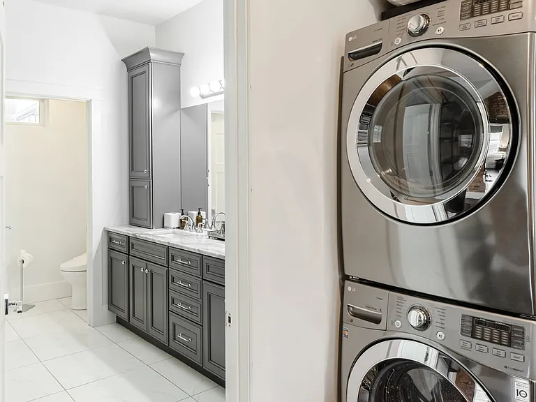 Washer/Dryer
