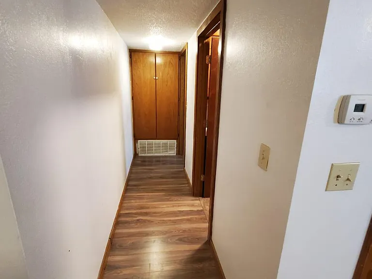 101 E Carson Ave #4 — Photo 2