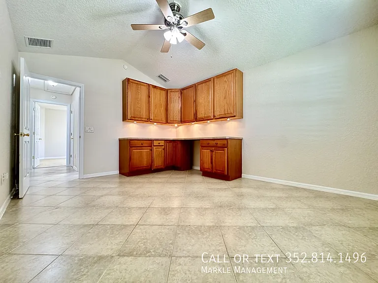 487 Thistledown Way — Photo 14