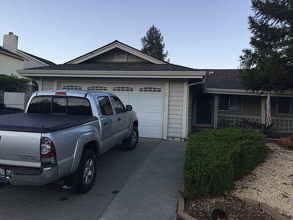 2nd image of 206 Kildare Ln