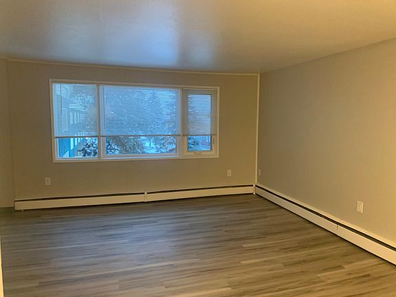 4th image of 1902 Mary Ann St APT 85