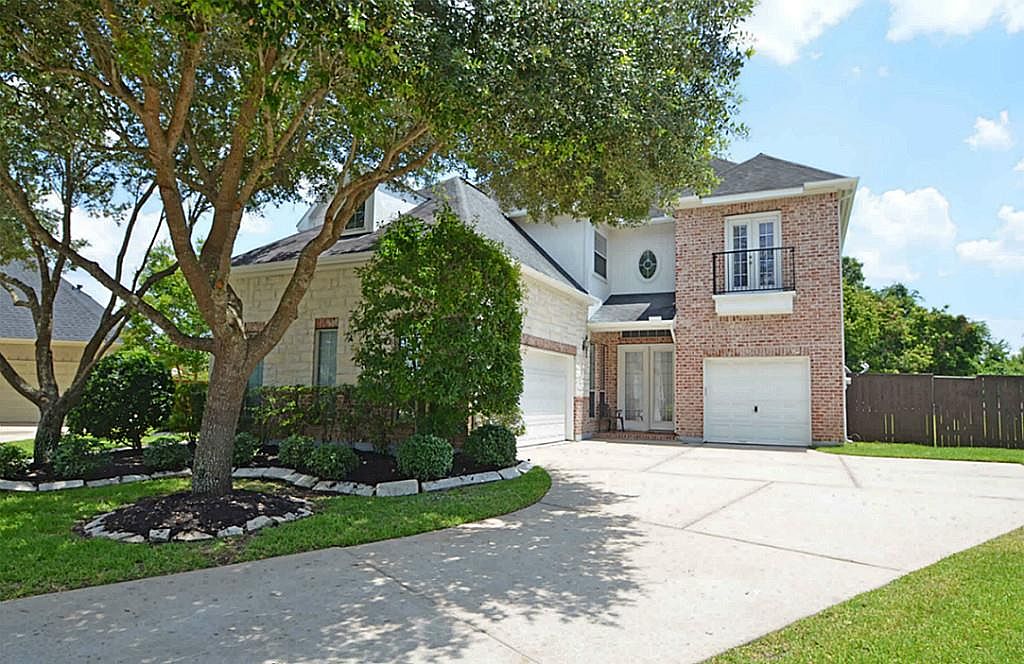 3922 Lakeridge Canyon Dr, Sugar Land, TX 77498 | Zillow