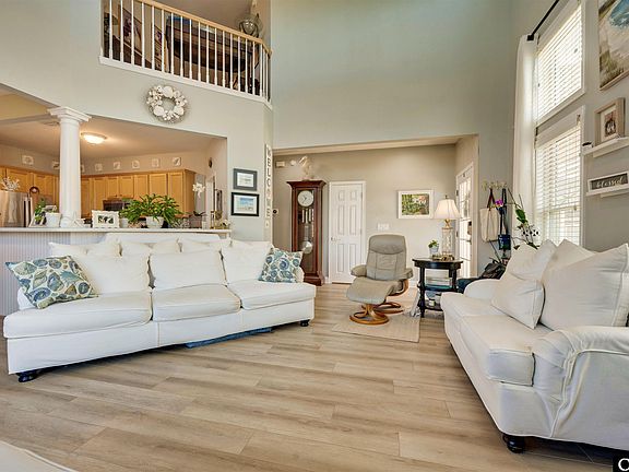 5th image of 109 Gables Way #8B