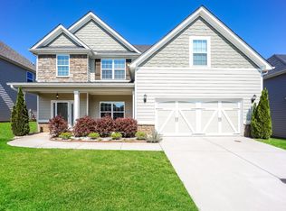 11 Hughston Walk, Newnan, GA 30263