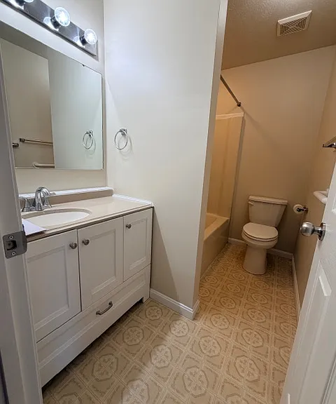 534 Crossbridge Dr — Photo 31
